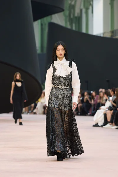 Look 61